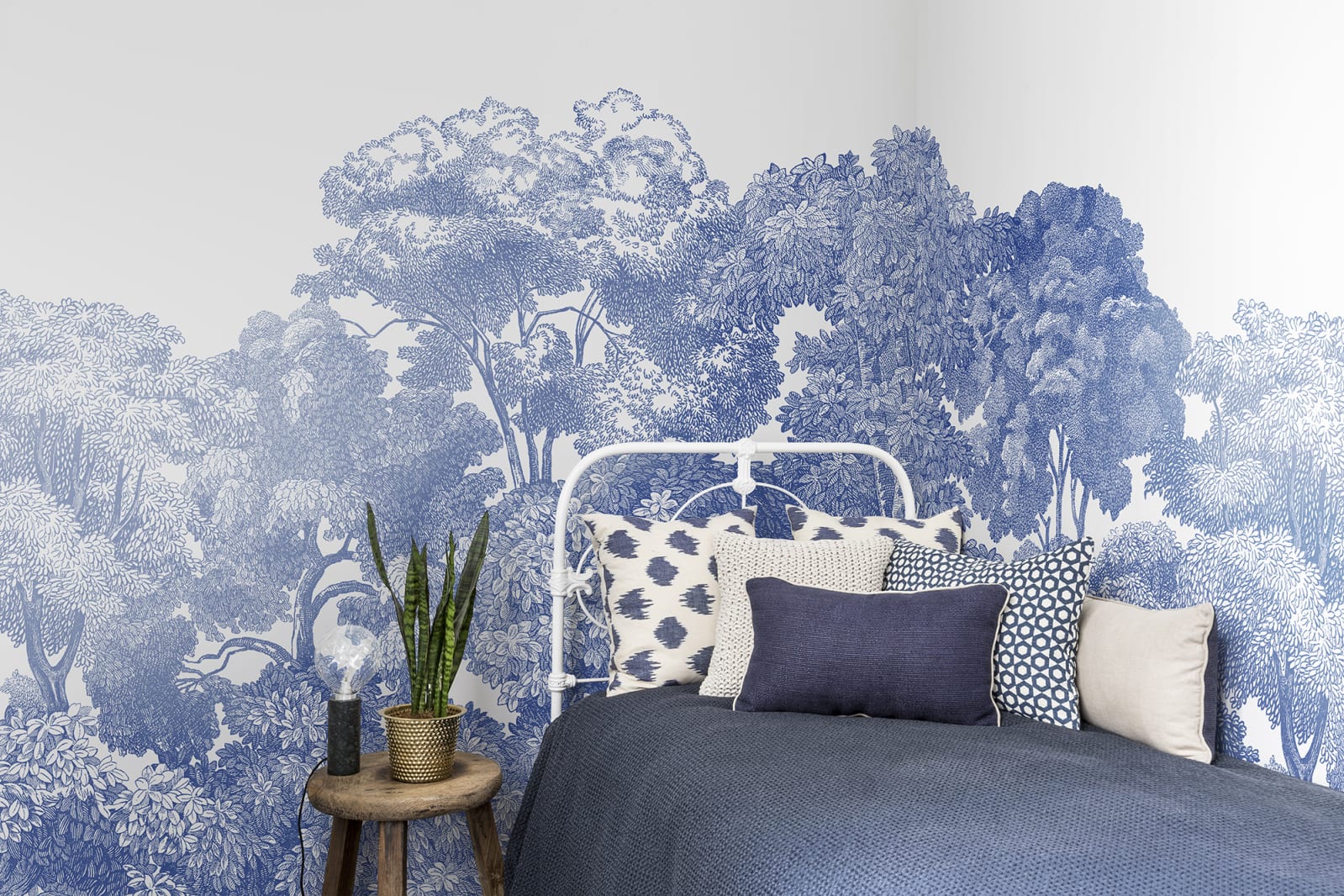 Bellewood, Porcelain Toile, Rebel Walls 4