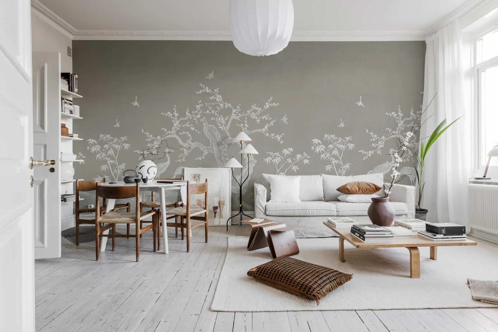 Chinoiserie Lace, Natural Beige, Rebel Walls 2