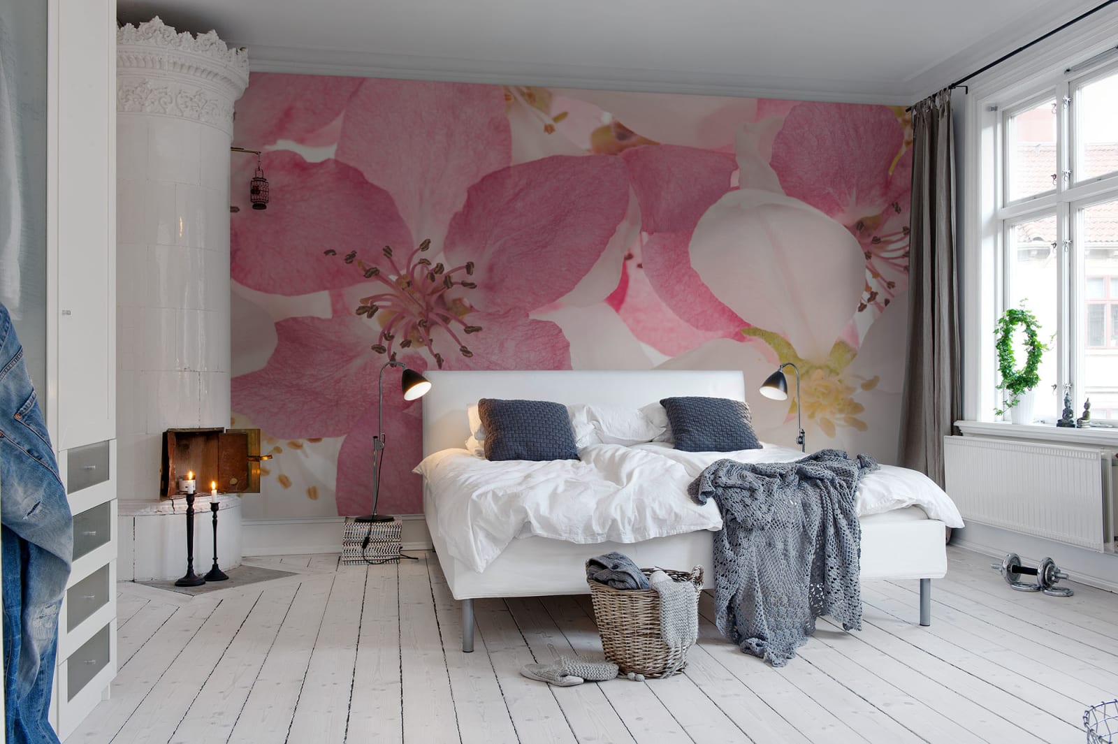 Apple Blossom, Rebel Walls 3