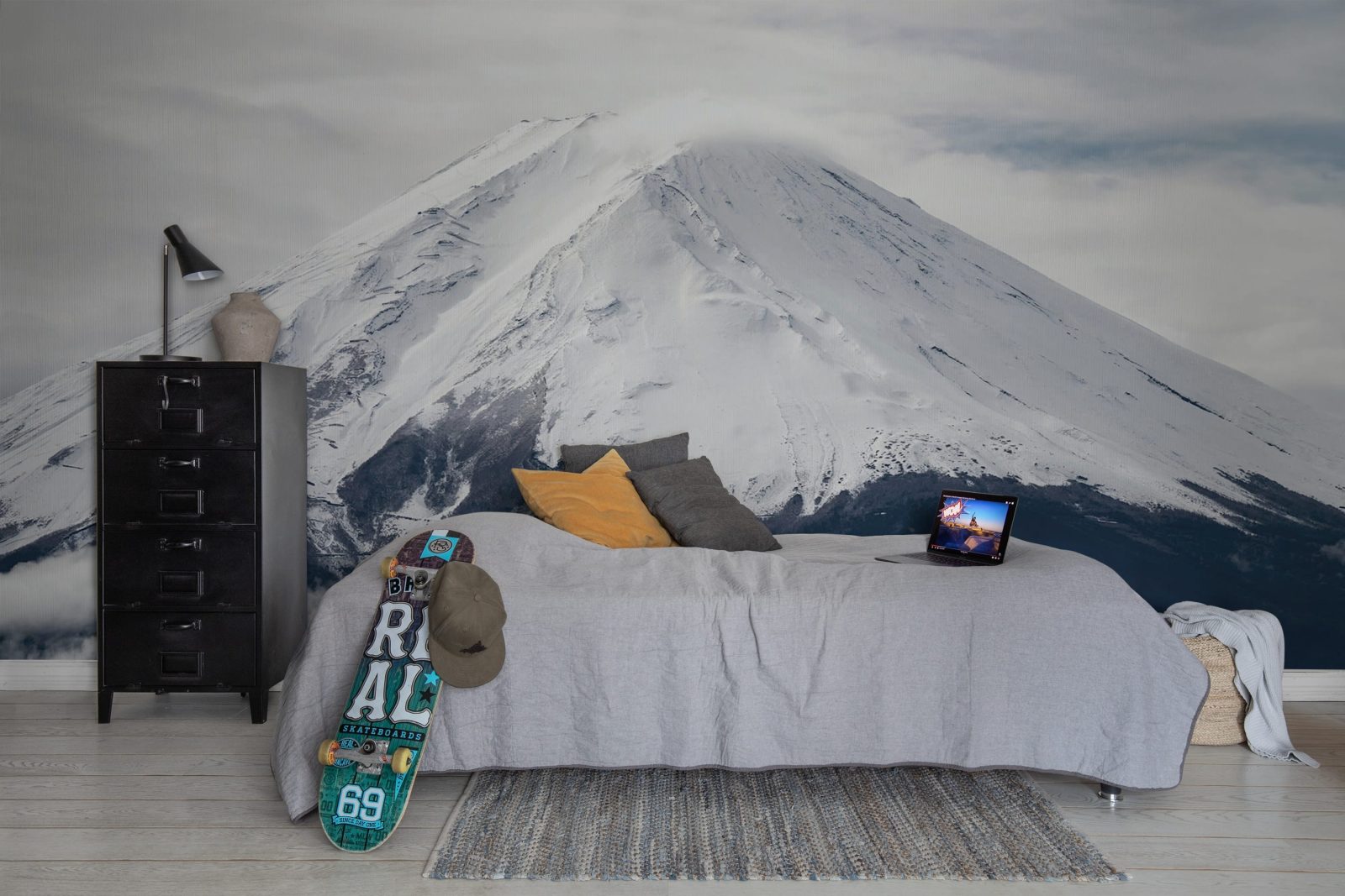 Mountain Top, Gray, Rebel Walls 3