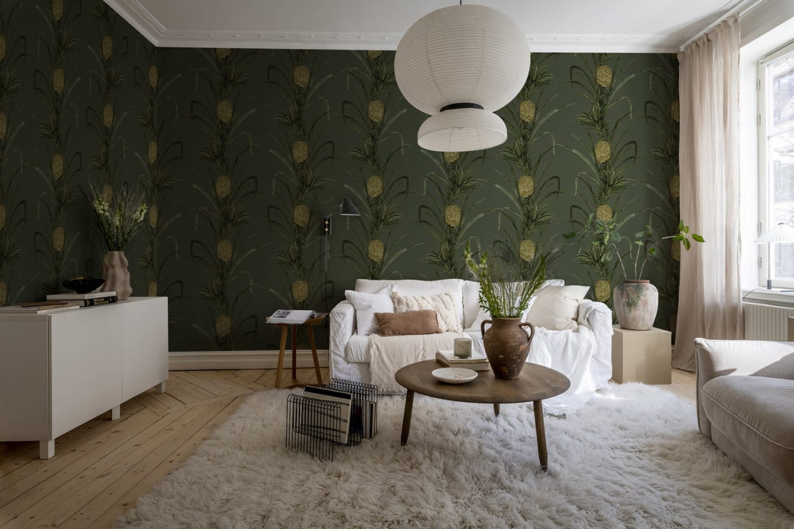 Pineapple, Lush, Rebel Walls 2