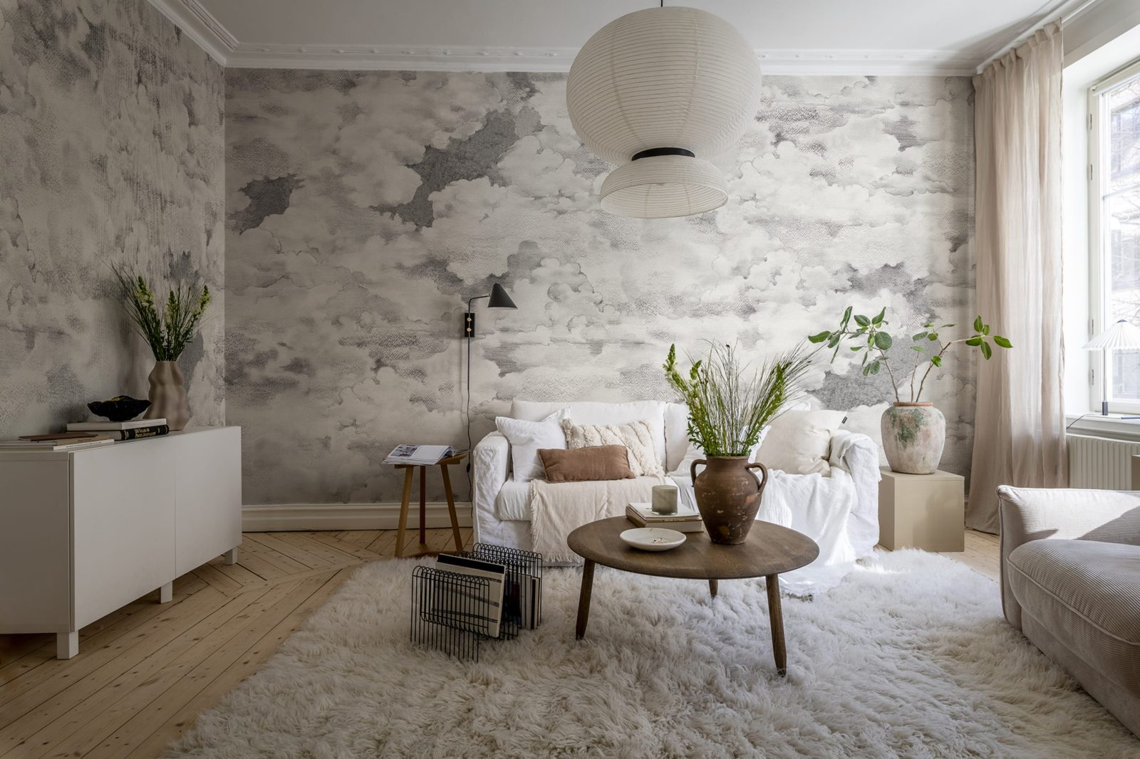 Chubby Clouds, Vintage, Rebel Walls 2