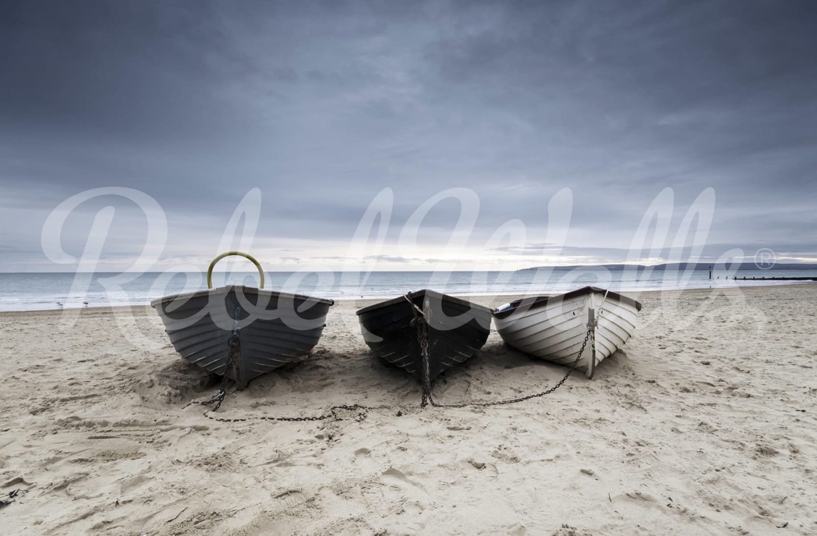Boats in a Row, Rebel Walls
