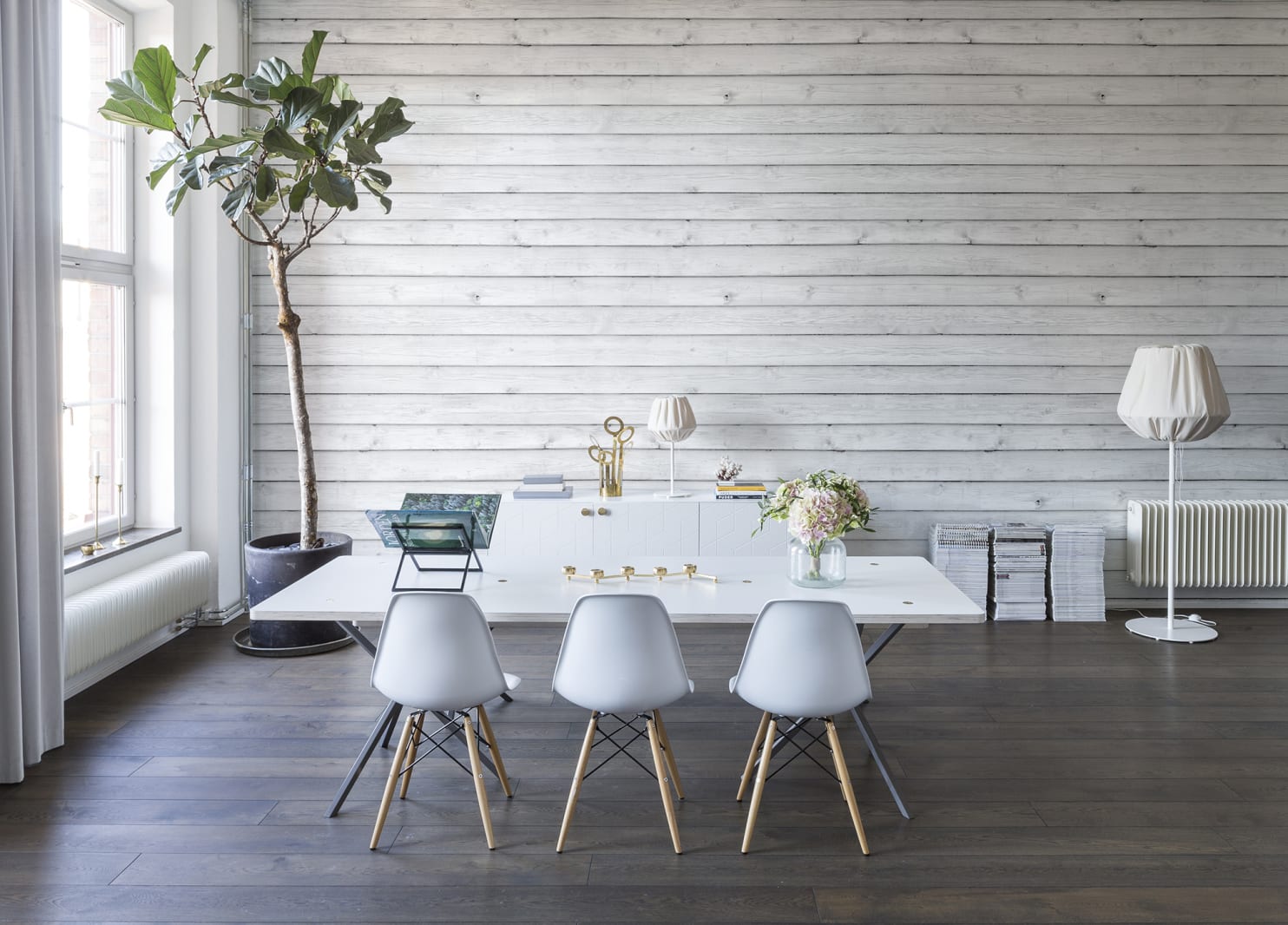 Horizontal Boards, White, Rebel Walls 5