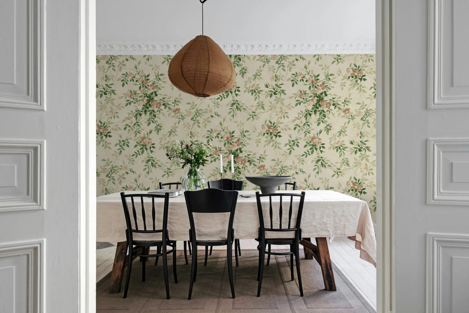 Wildflower Vista, Beige, Rebel Walls 3