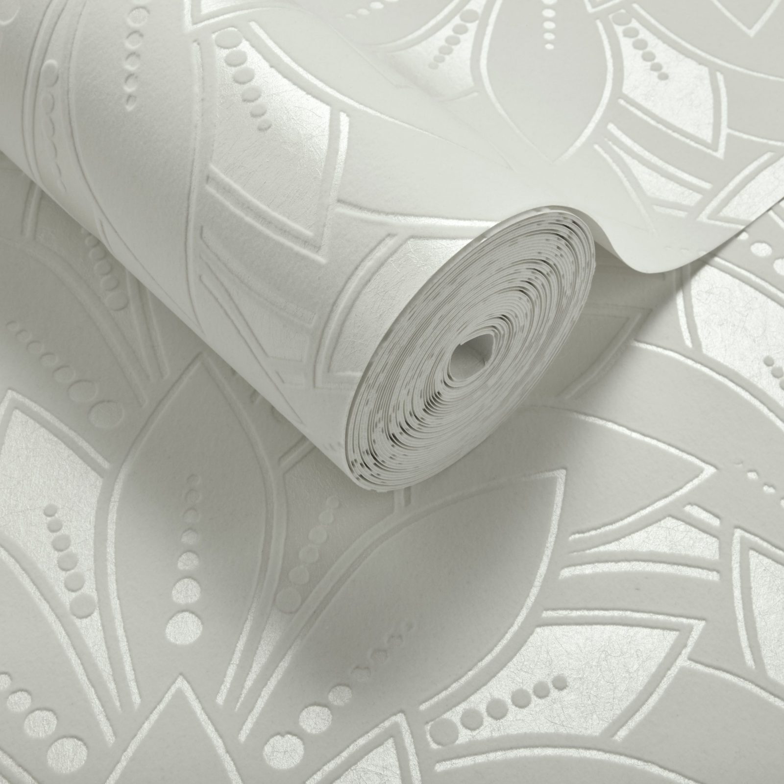 Astoria, Ivory Cream Luxury Flock, 1838 Wallcoverings, 5.3mp / rola 3