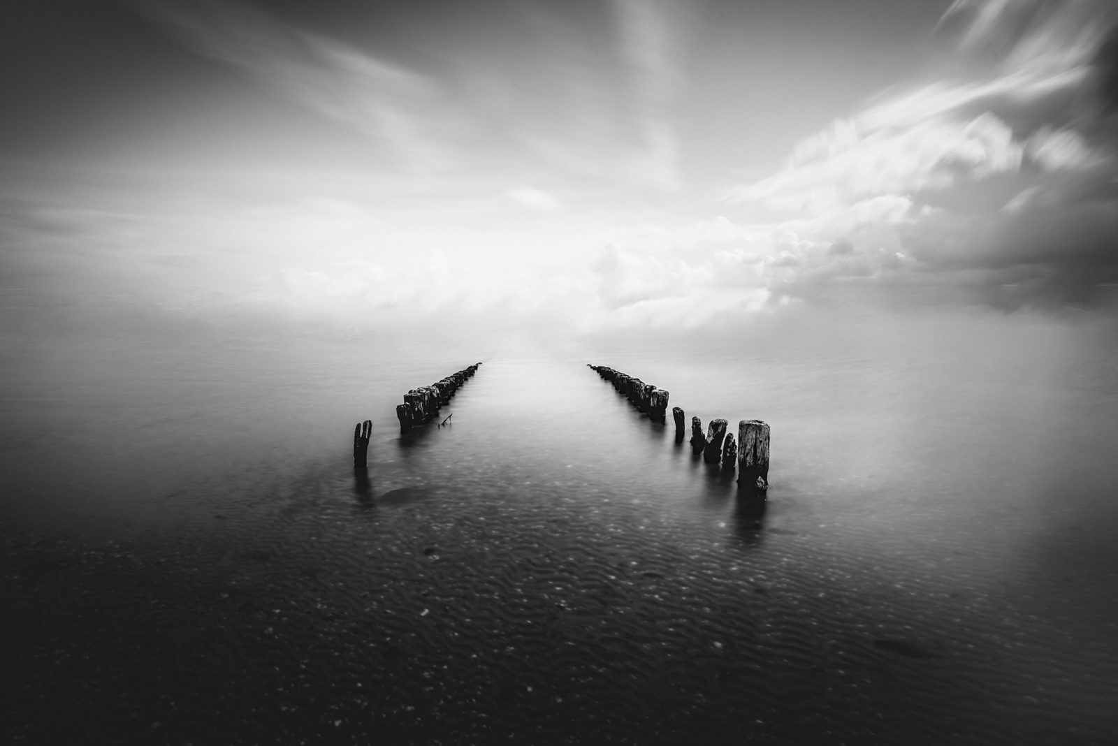 Into the Horizont, Rebel Walls
