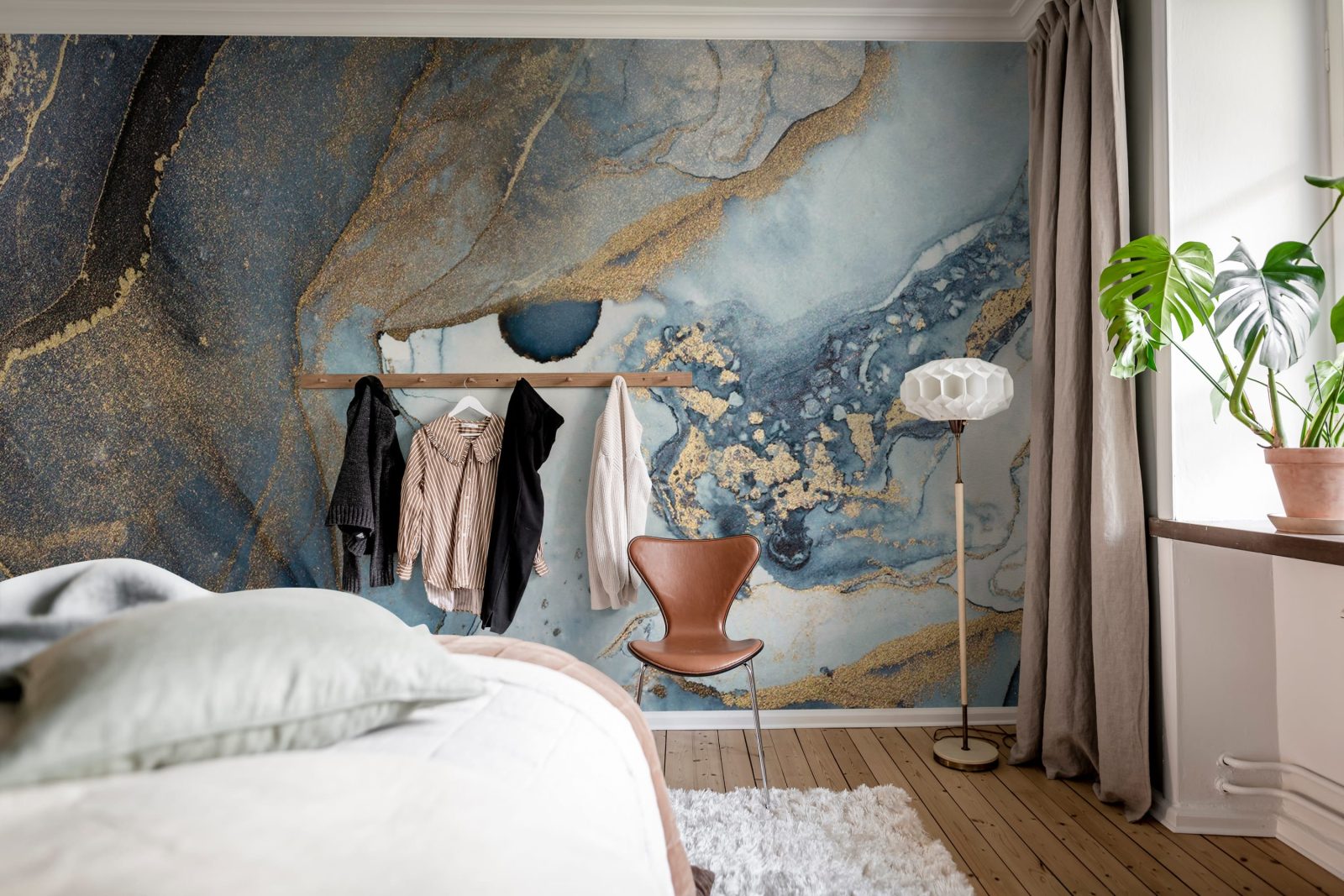Agate Crystal, Blue, Rebel Walls 3