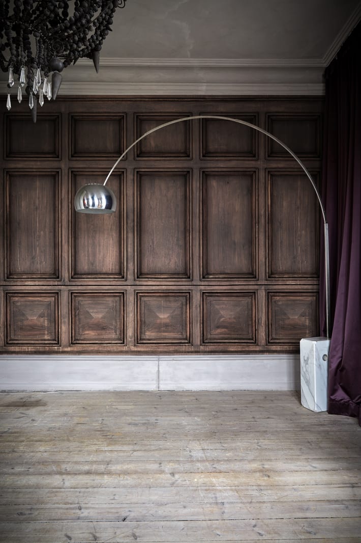 Oxford, Walnut, Rebel Walls 2