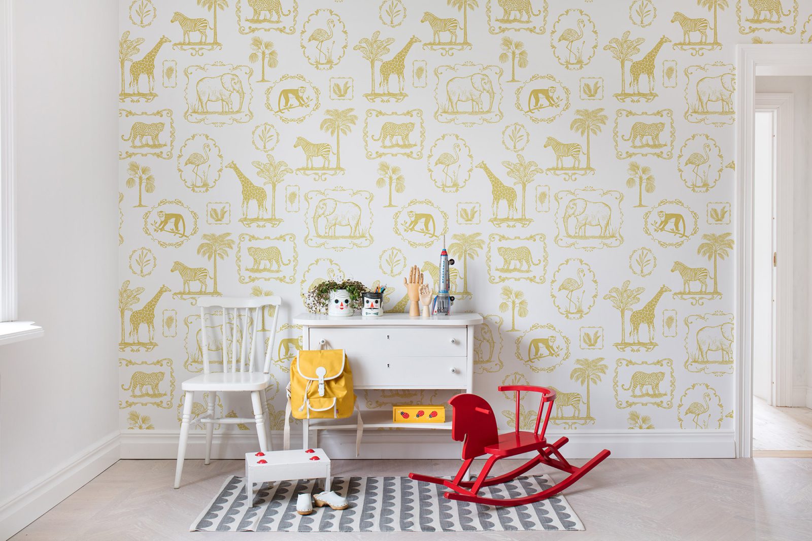 Animal Party, Yellow, Rebel Walls 2