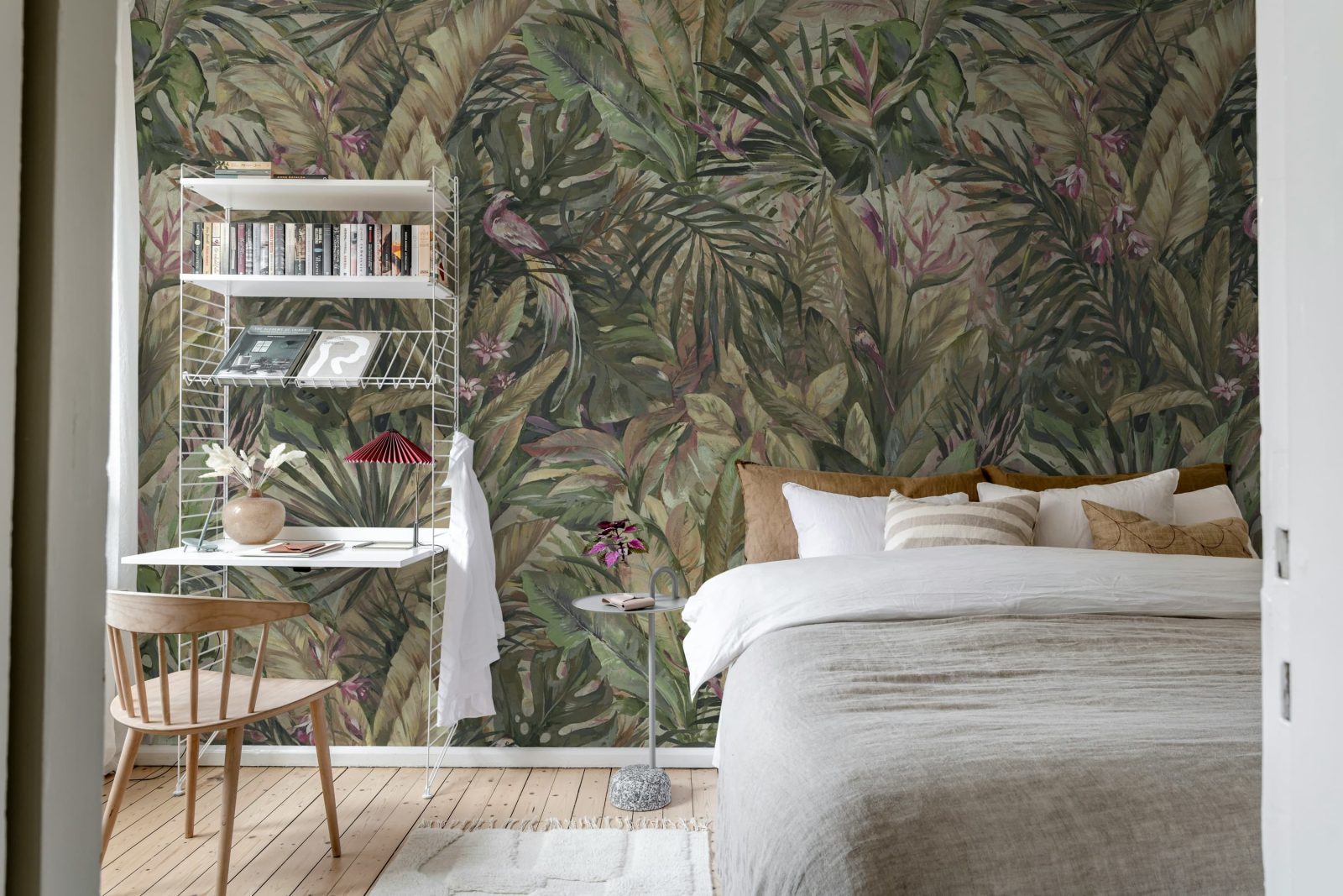 Birds in the Jungle, Lilac, Rebel Walls 3