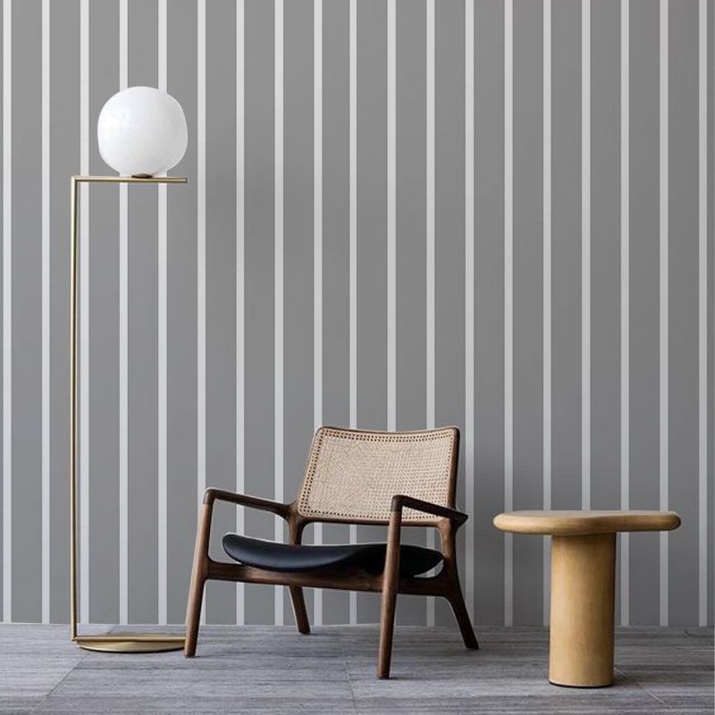 Gray and White Stripes, VLAdiLA 4