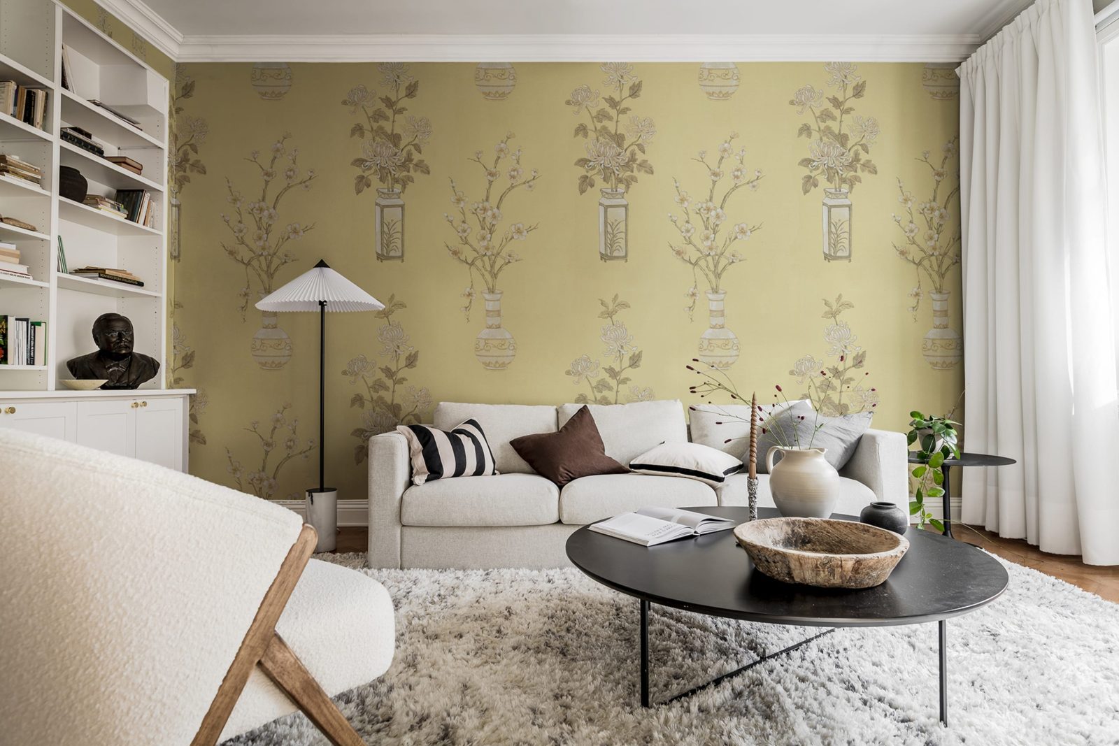 Japanese Vases, Saffron, Rebel Walls 2