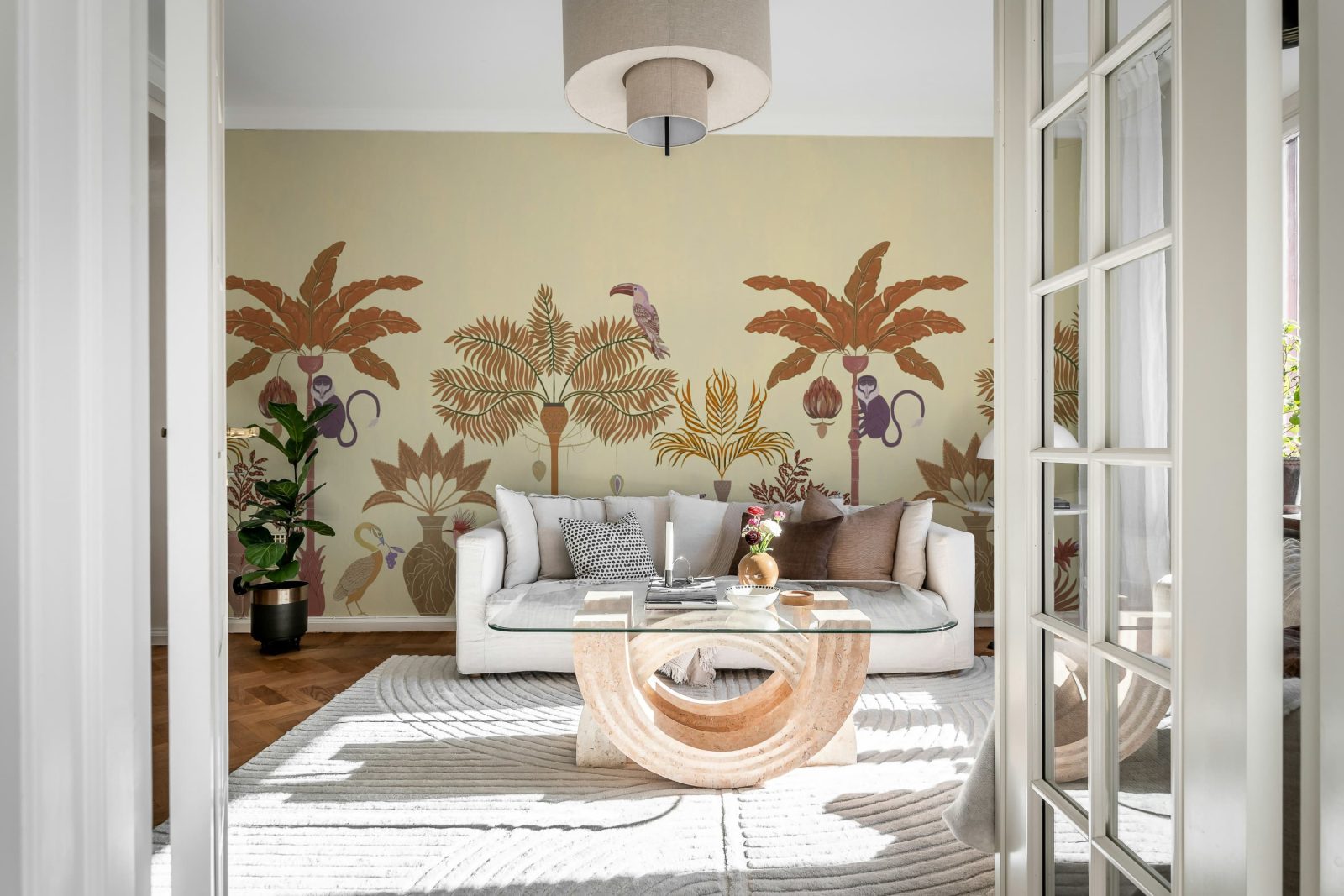 Savanna Chic, Beige, Rebel Walls 2