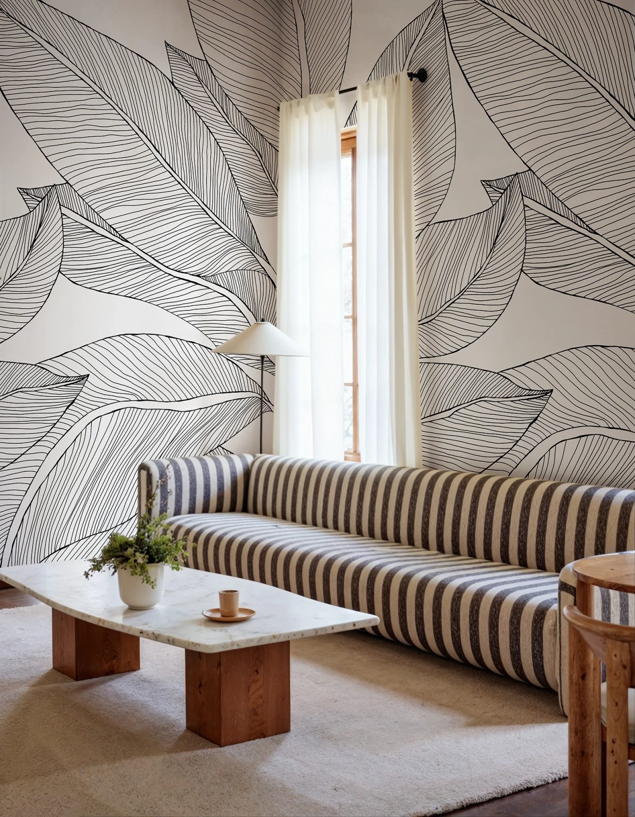 Ruby Lines, Black, Rebel Walls 2