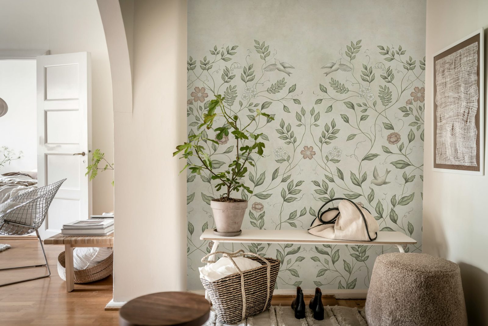 Serene Garden, Beige, Rebel Walls 2