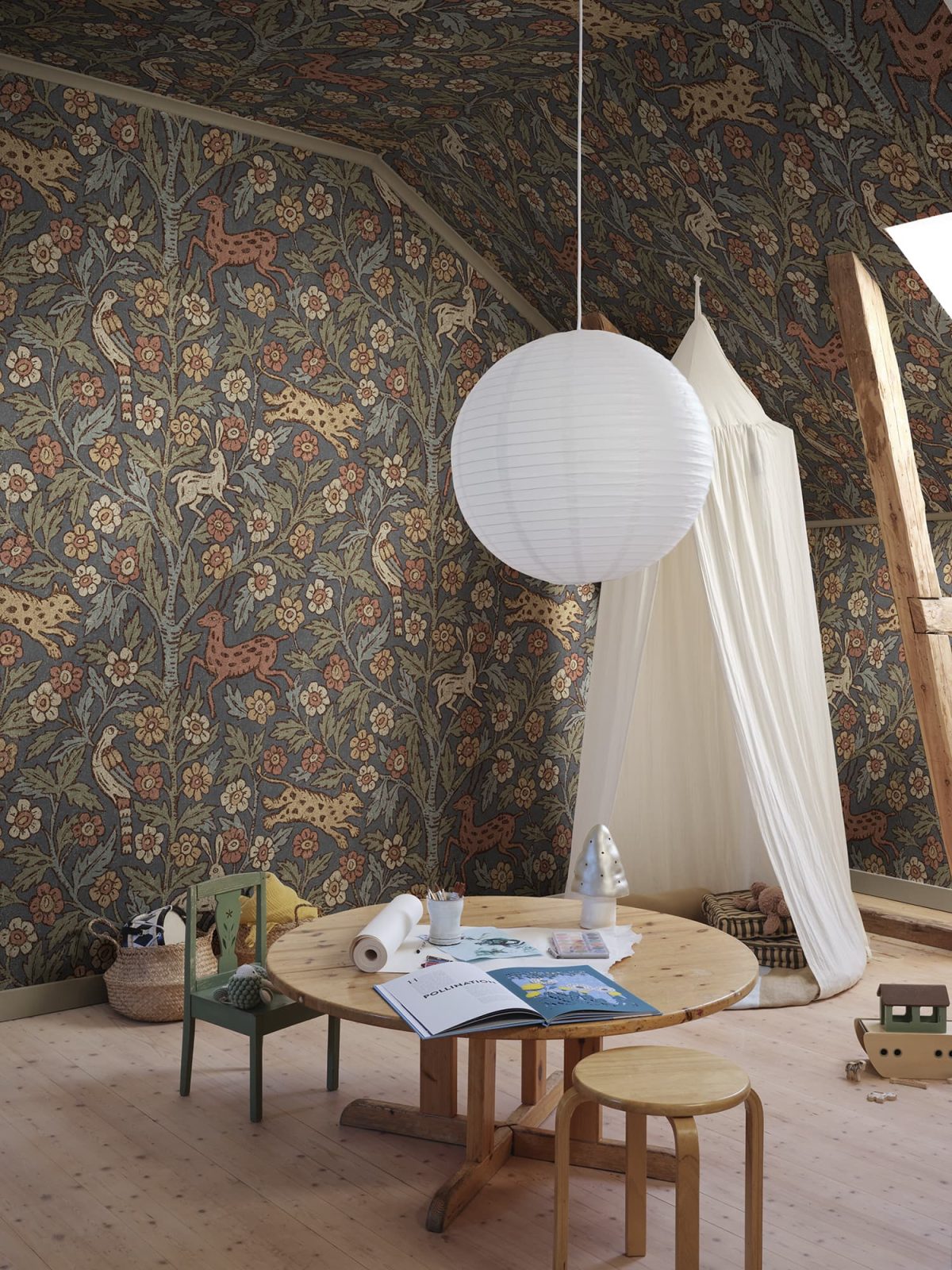 Eden Mural, Classic Blue, Sandberg 2