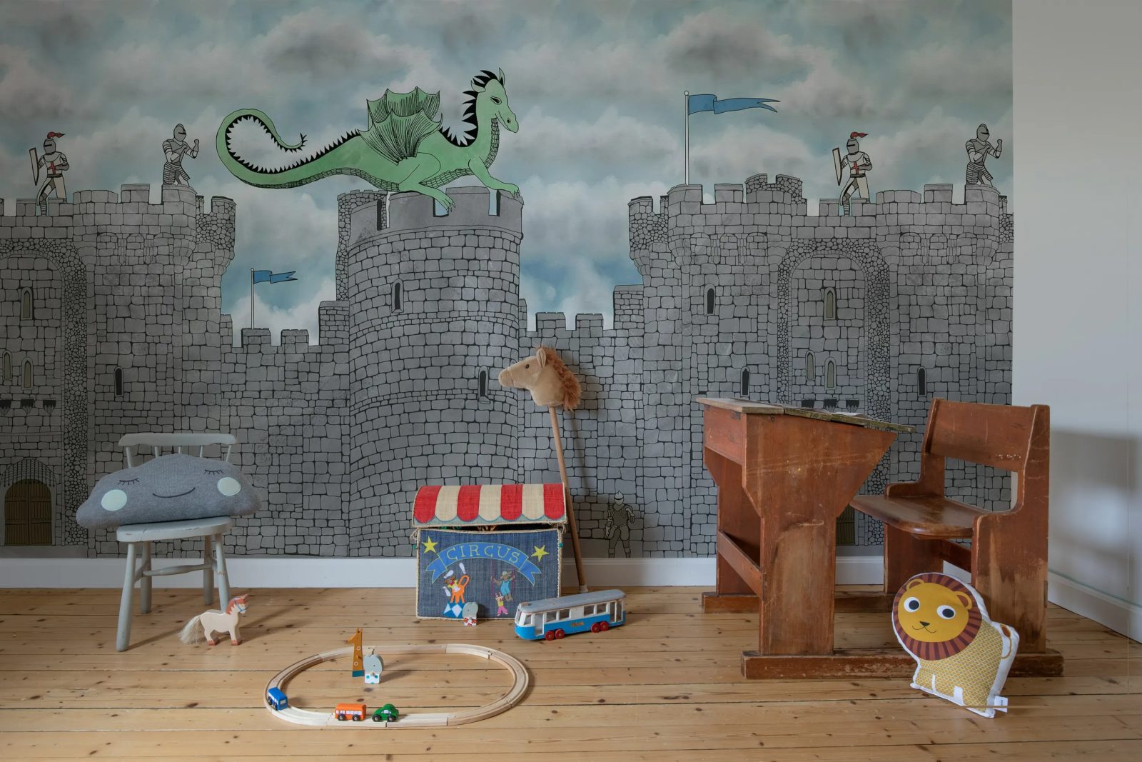 Dragon Castle, Blue, Rebel Walls 3