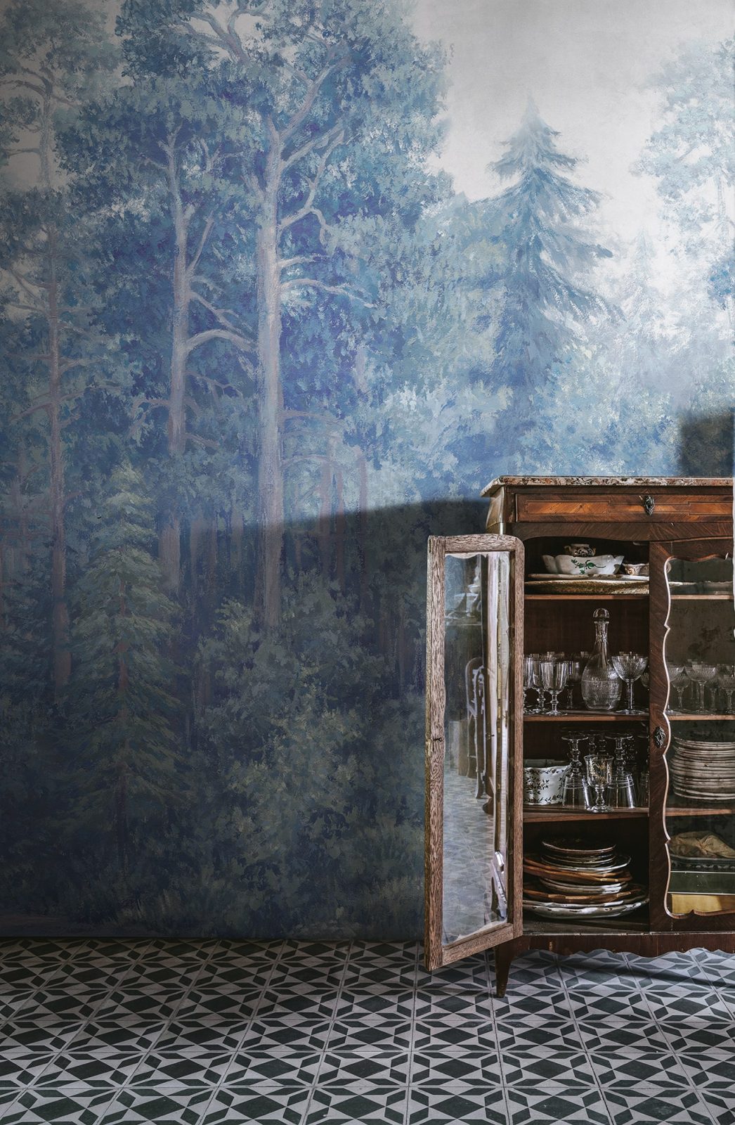 Green Wood, Mist, Rebel Walls 3