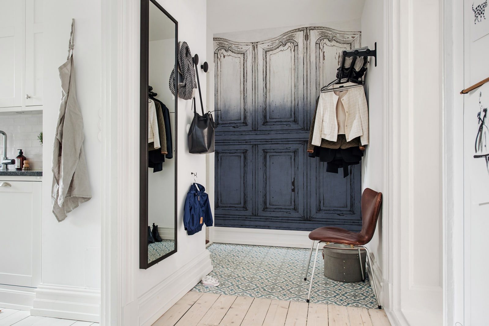 Parisian Panels, Dip Dye Blue, Rebel Walls 2