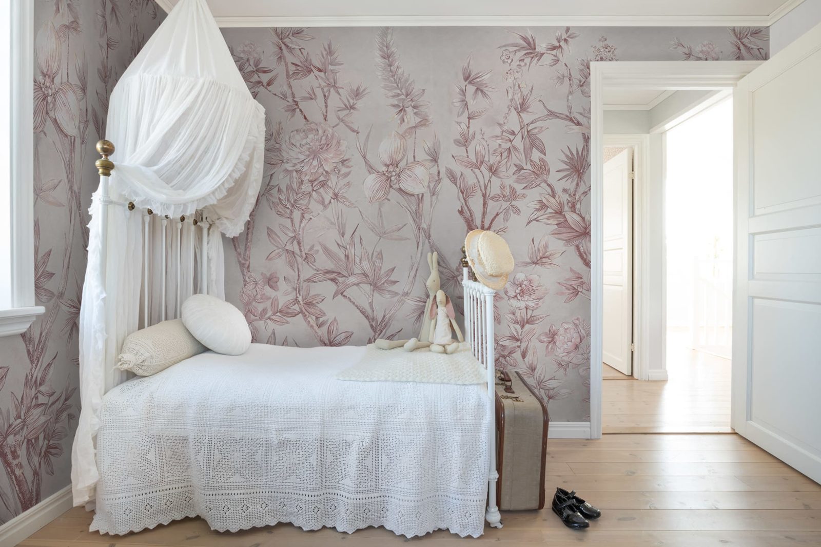 Silk Floral, Dusty Pink, Rebel Walls 3