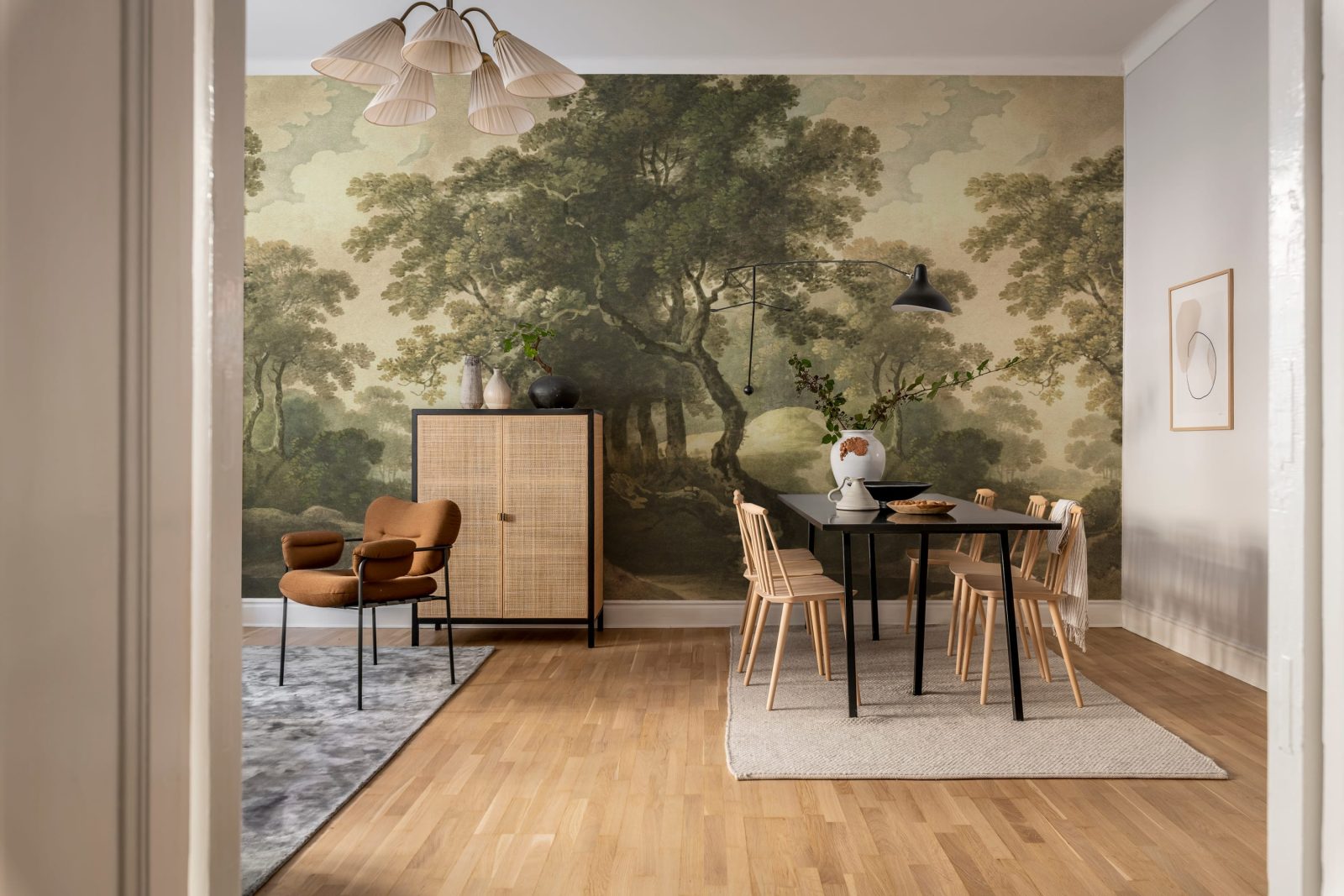 The Vintage Grove, Green, Rebel Walls 2