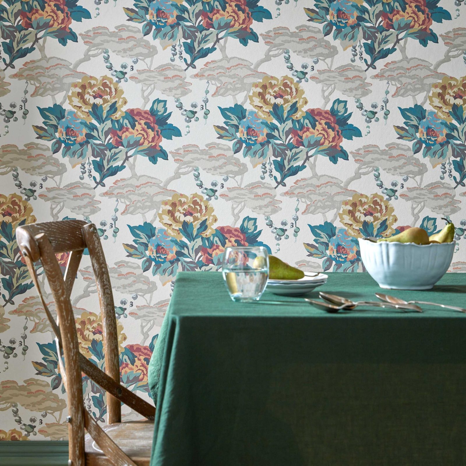 Paeonia, Warm Sand, 1838 Wallcoverings, 5.3mp / rola 2