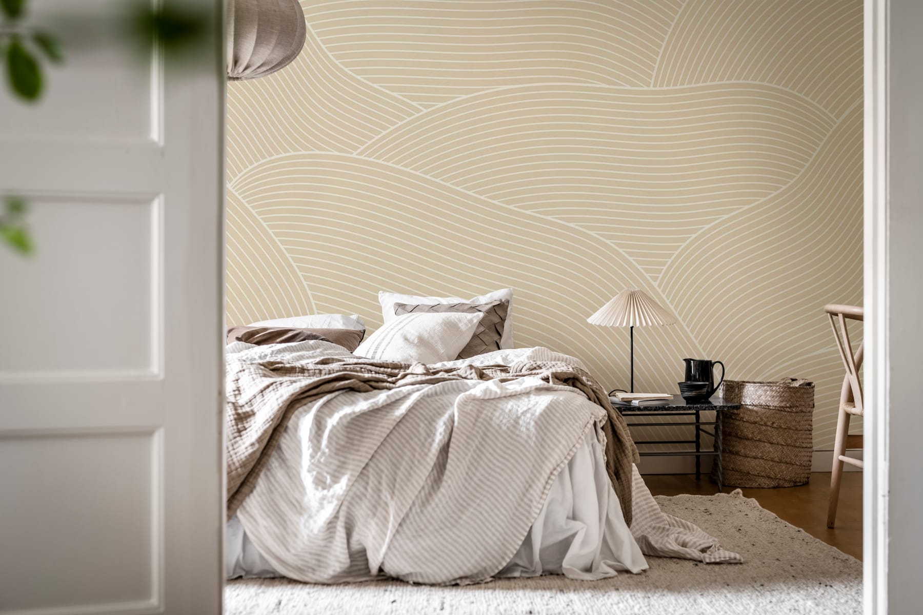 Drawn Hills, Beige, Rebel Walls 3