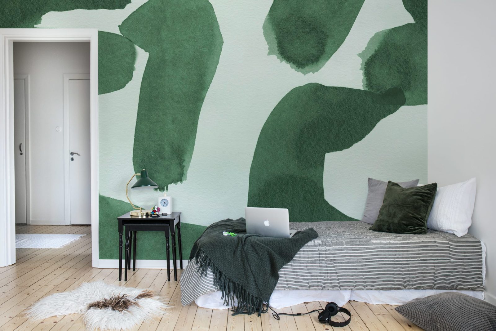 Wiggle Shapes, Green, Rebel Walls 3