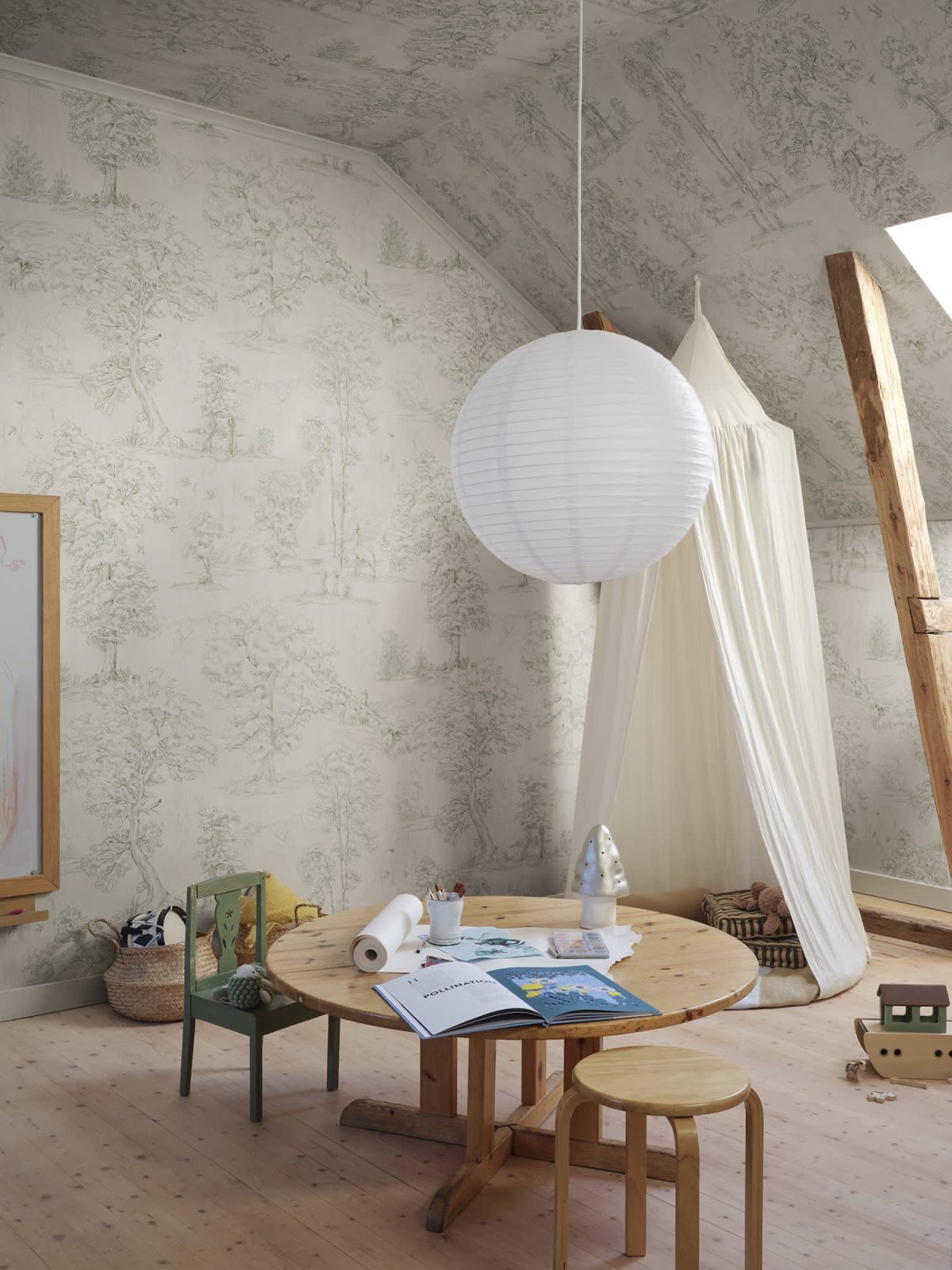 Montfort Mural, Olive Green, Sandberg 2