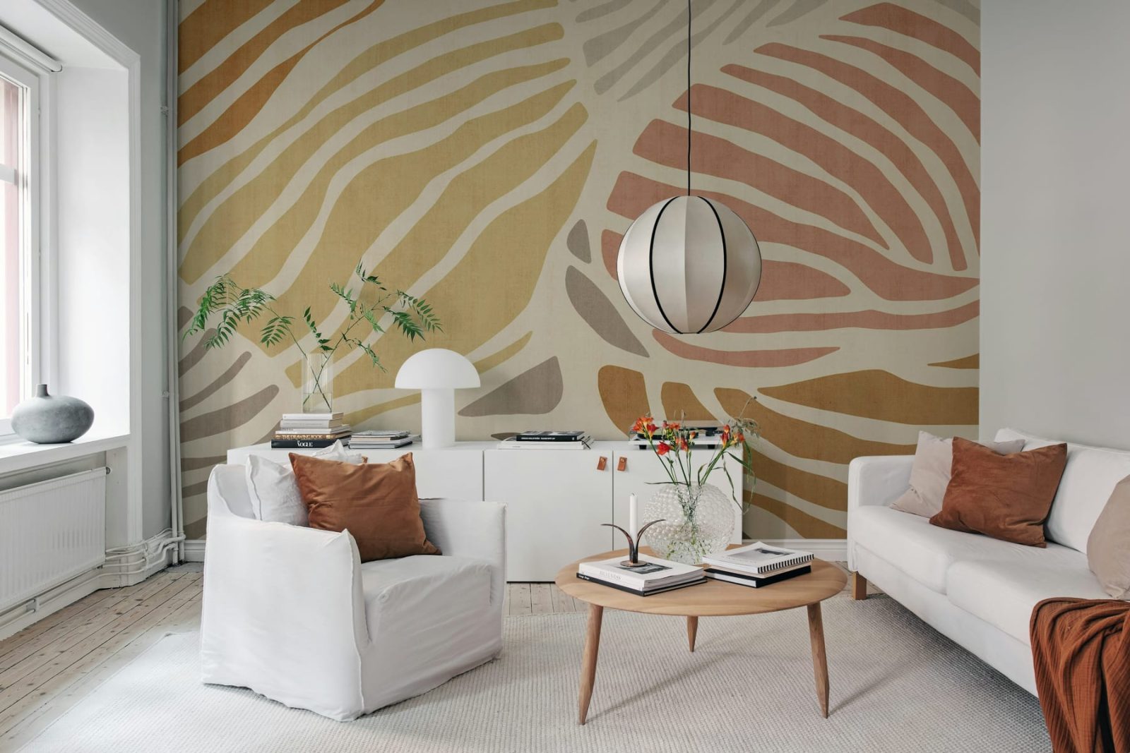 Graphic Leafs, Coral, Rebel Walls 3