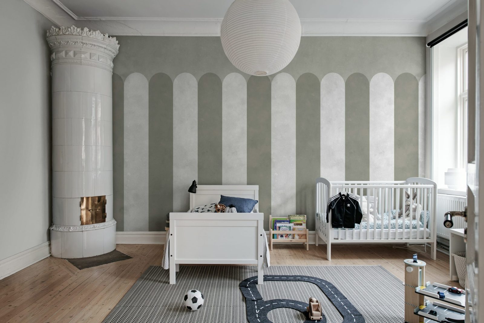Circus Stripes, Pearl, Rebel Walls 3