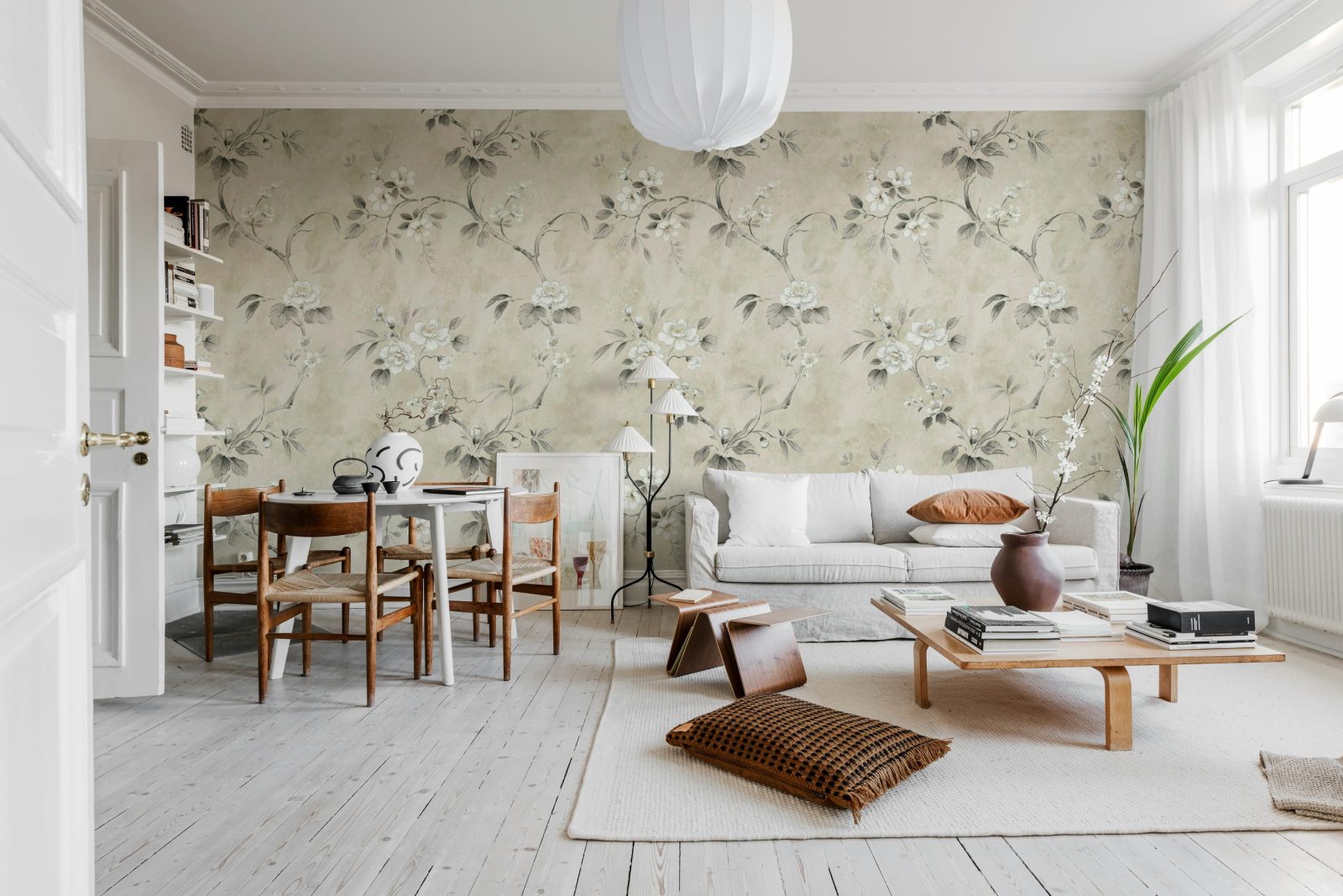 Poetic Flora, Beige, Rebel Walls 2