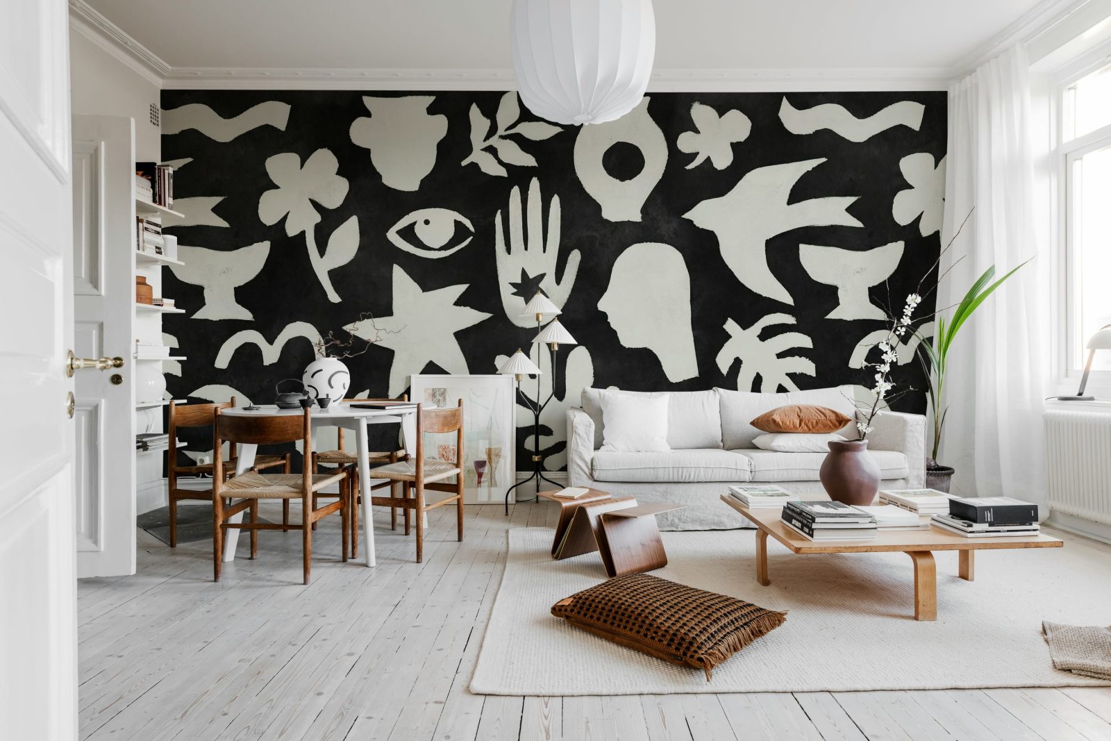 Symbolic, Black & White, Rebel Walls 2
