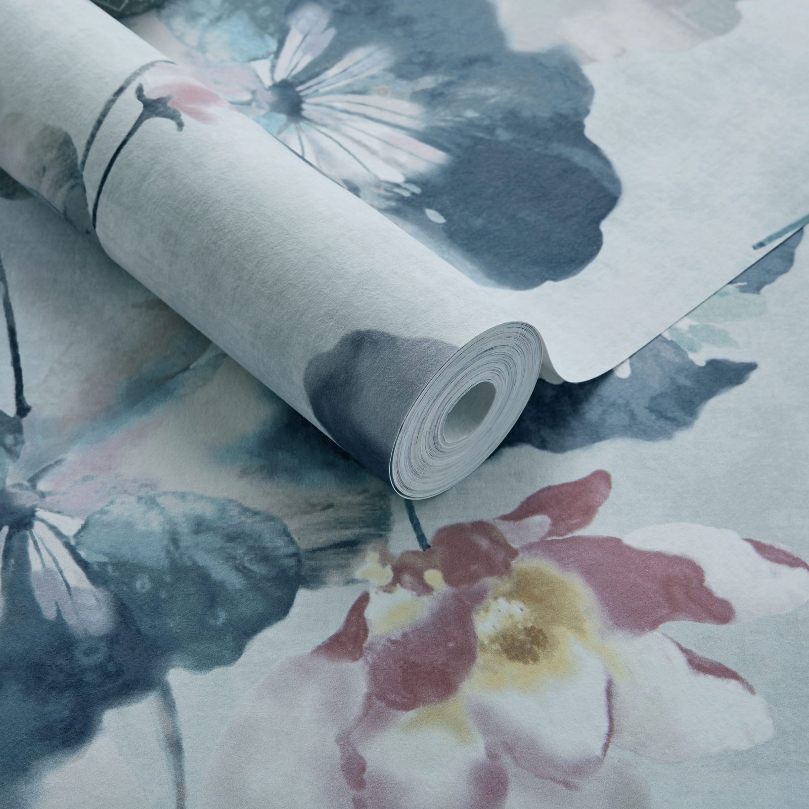 Water Lilies, Blue Dusk Luxury Floral, 1838 Wallcoverings, 5.3mp / rola 3