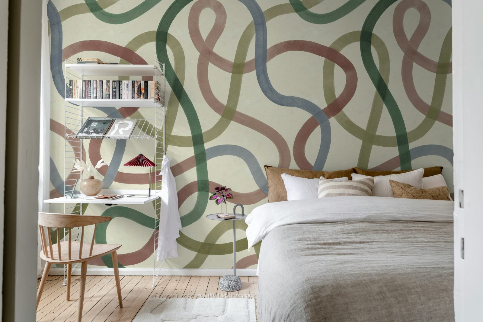 Serpentine, Retro, Rebel Walls 2