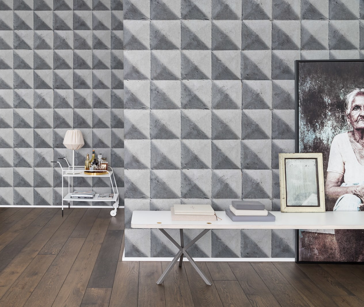 Triangle Square, Rebel Walls 2