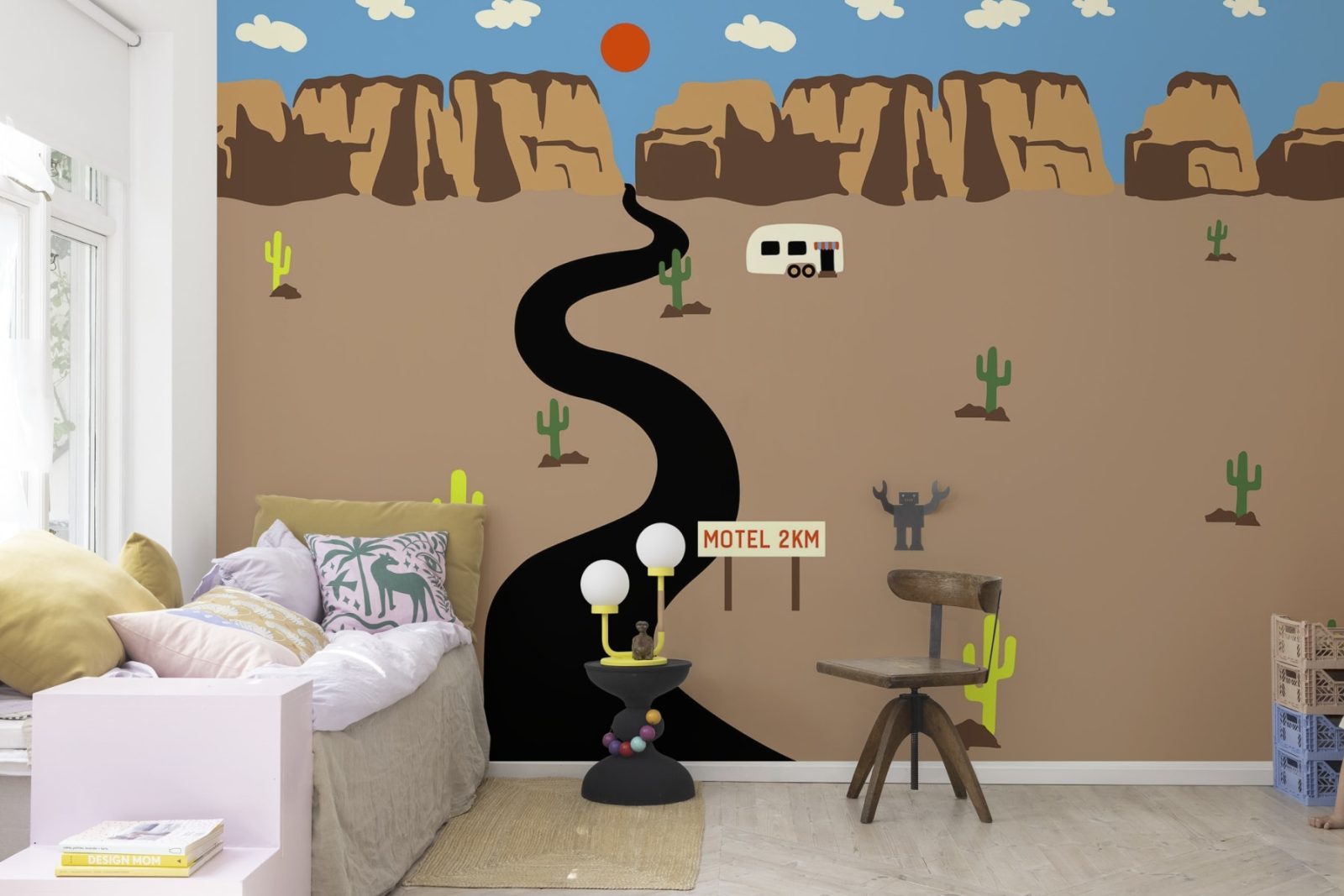 Camper, Brown, Rebel Walls 2