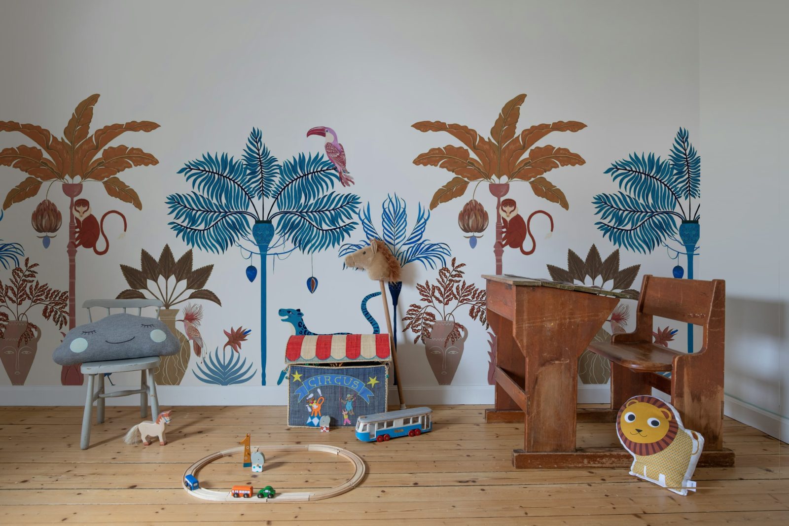 Savanna Chic, White, Rebel Walls 2