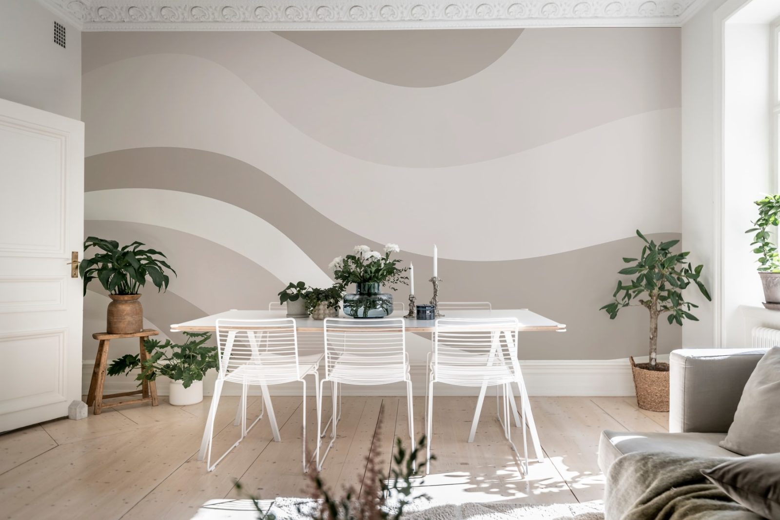 Smooth Waves, Gray, Rebel Walls 3