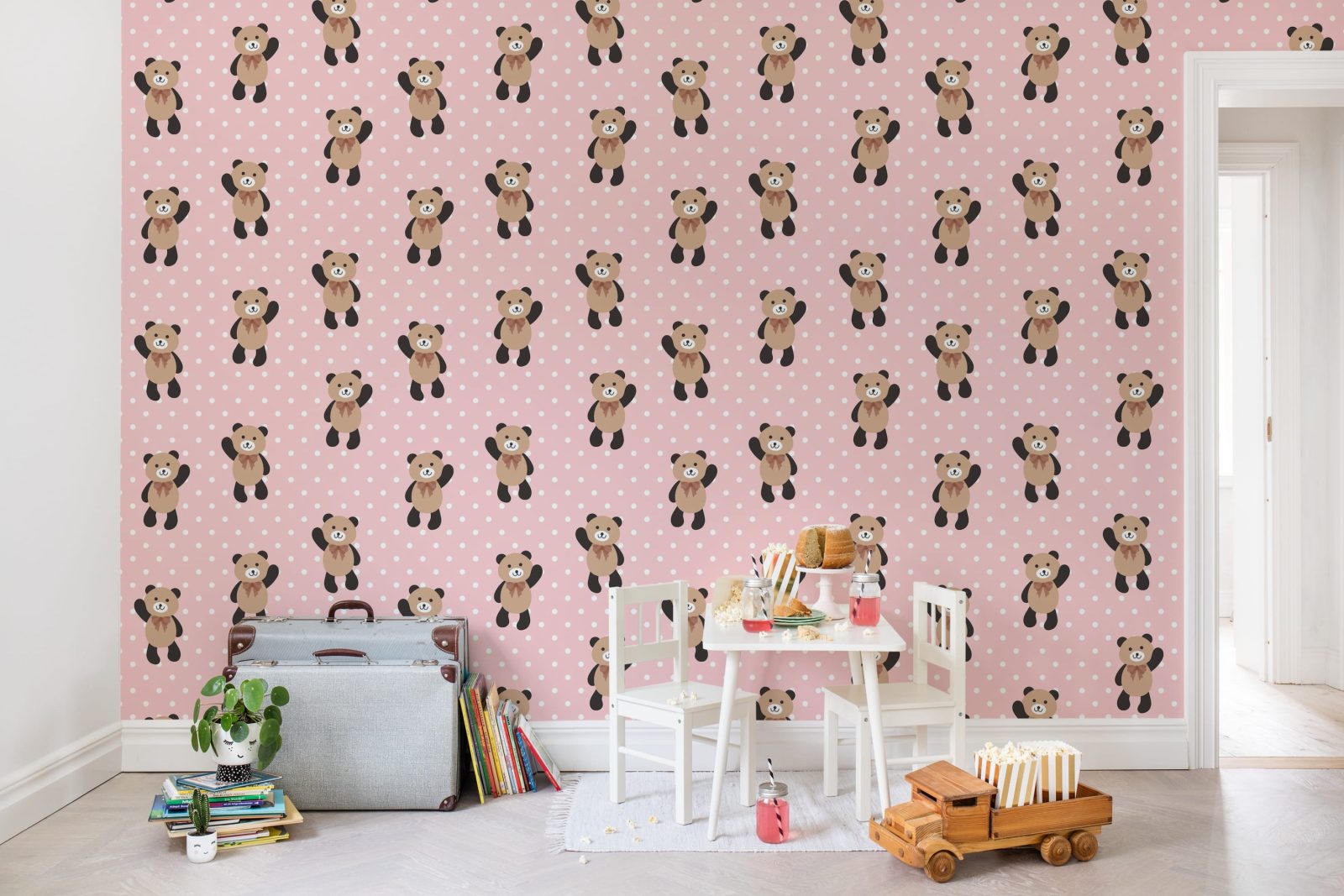 Hello Bear, Baby Pink, Rebel Walls 3