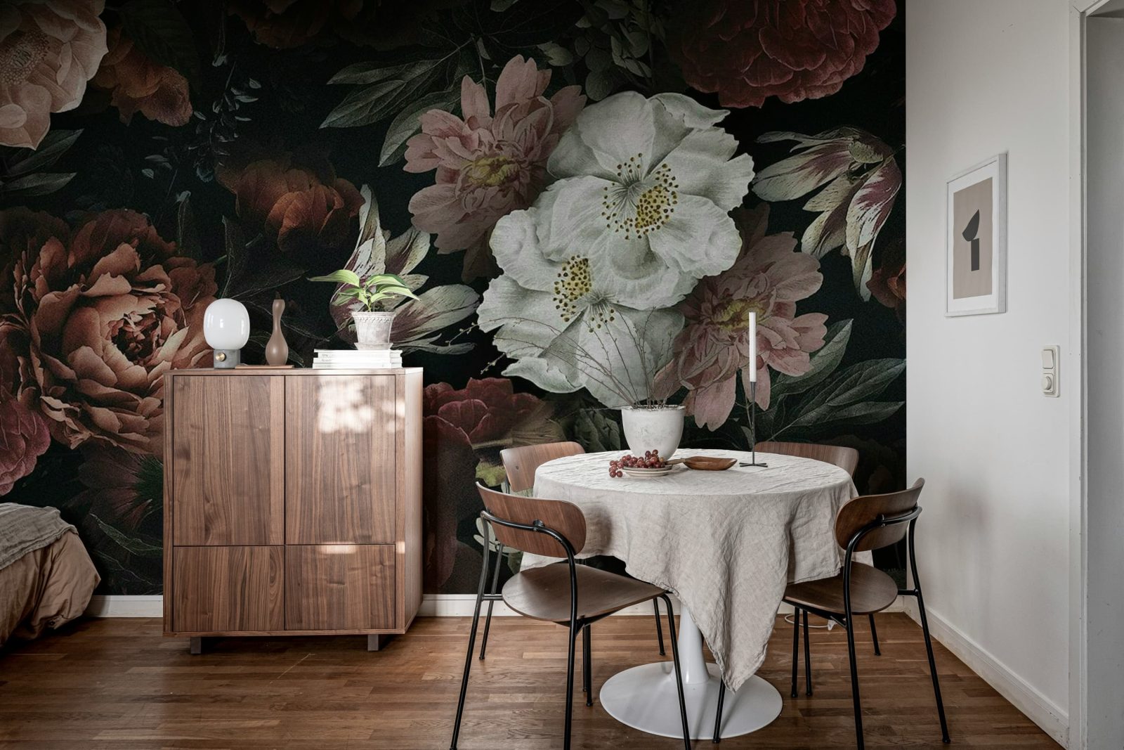 Blooming Bouquet, Dark, Rebel Walls 3