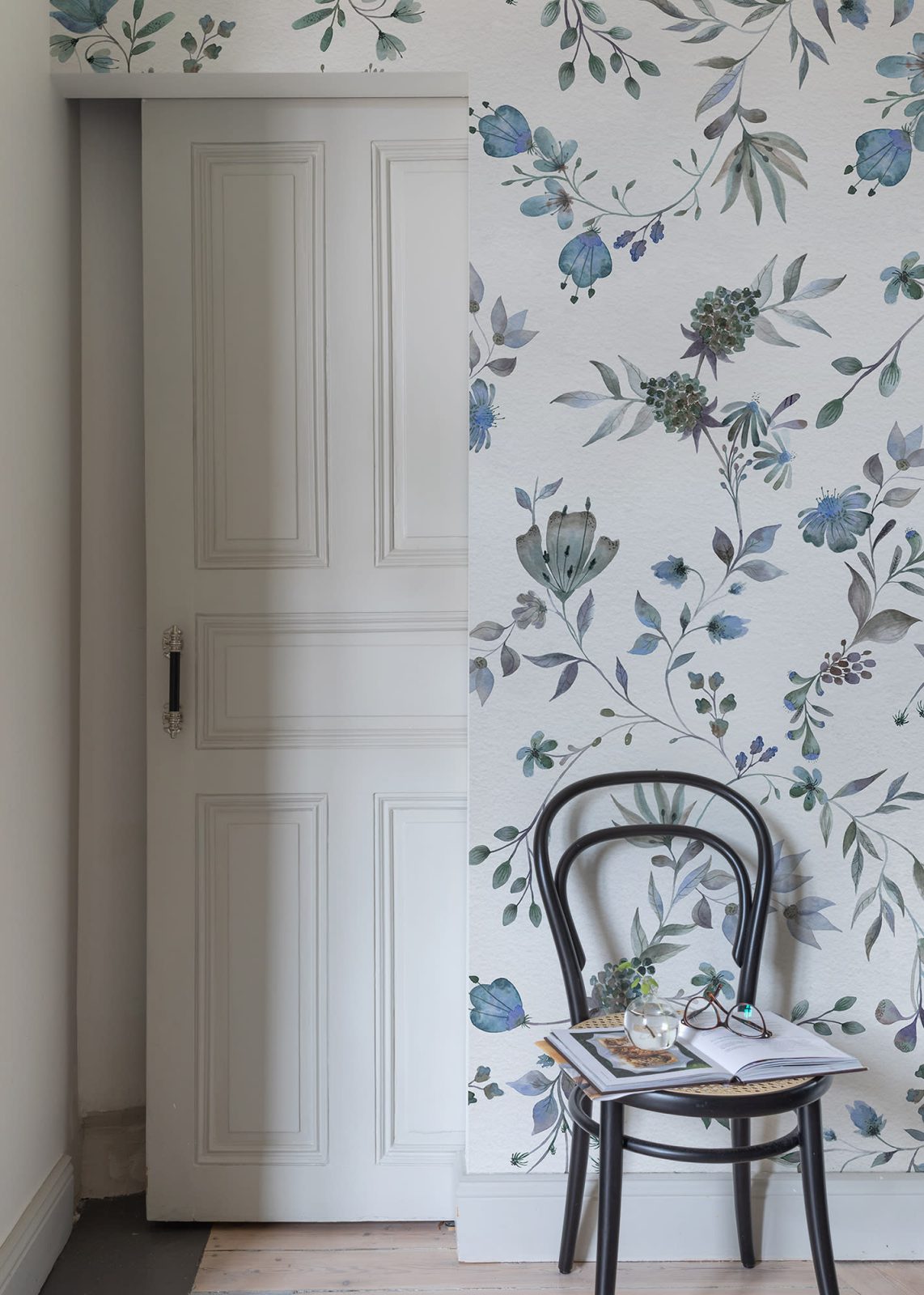 Blossom Fling, Blue, Rebel Walls 2