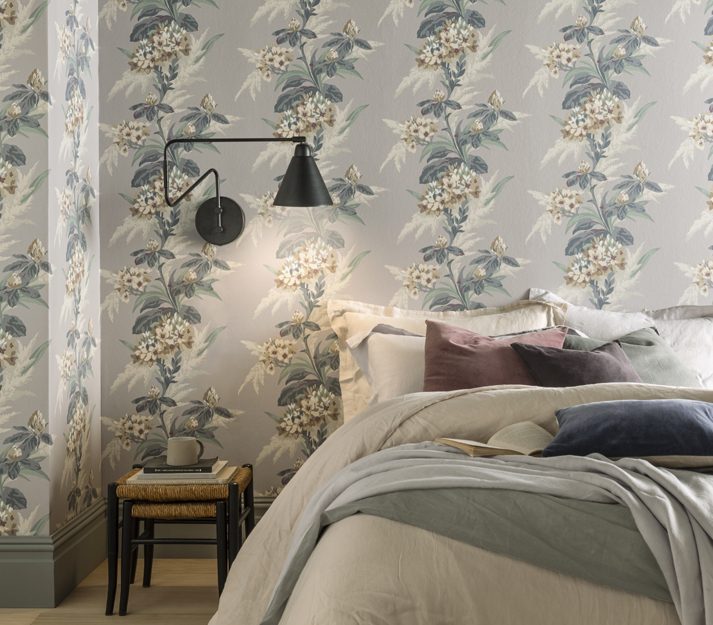 Aurora, Mist Grey Luxury Floral, 1838 Wallcoverings, 5.3mp / rola 2