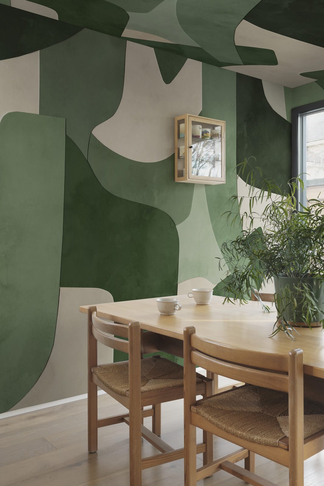 Serene Layers, Green, Rebel Walls 3
