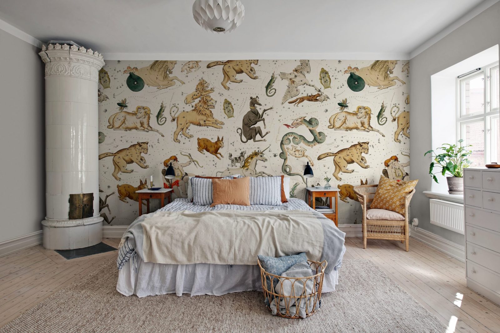 Zodiac, Day, Rebel Walls 2