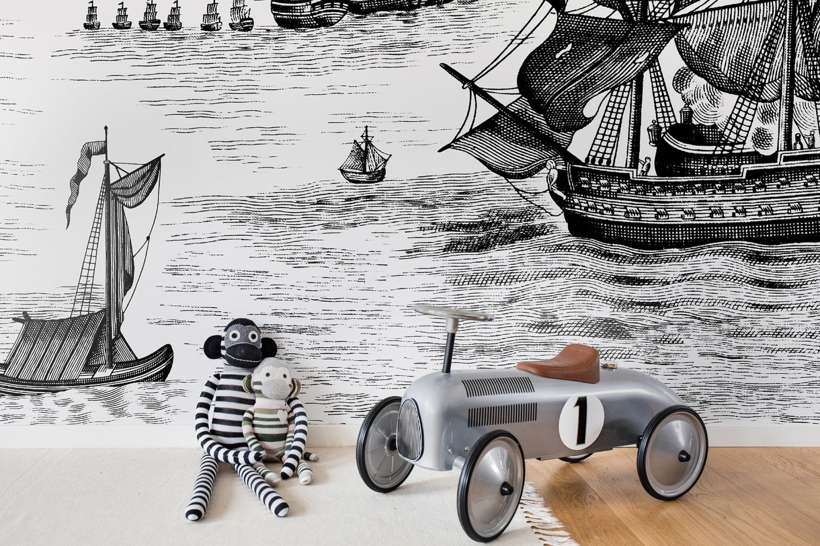 High Seas, Black, Rebel Walls 4