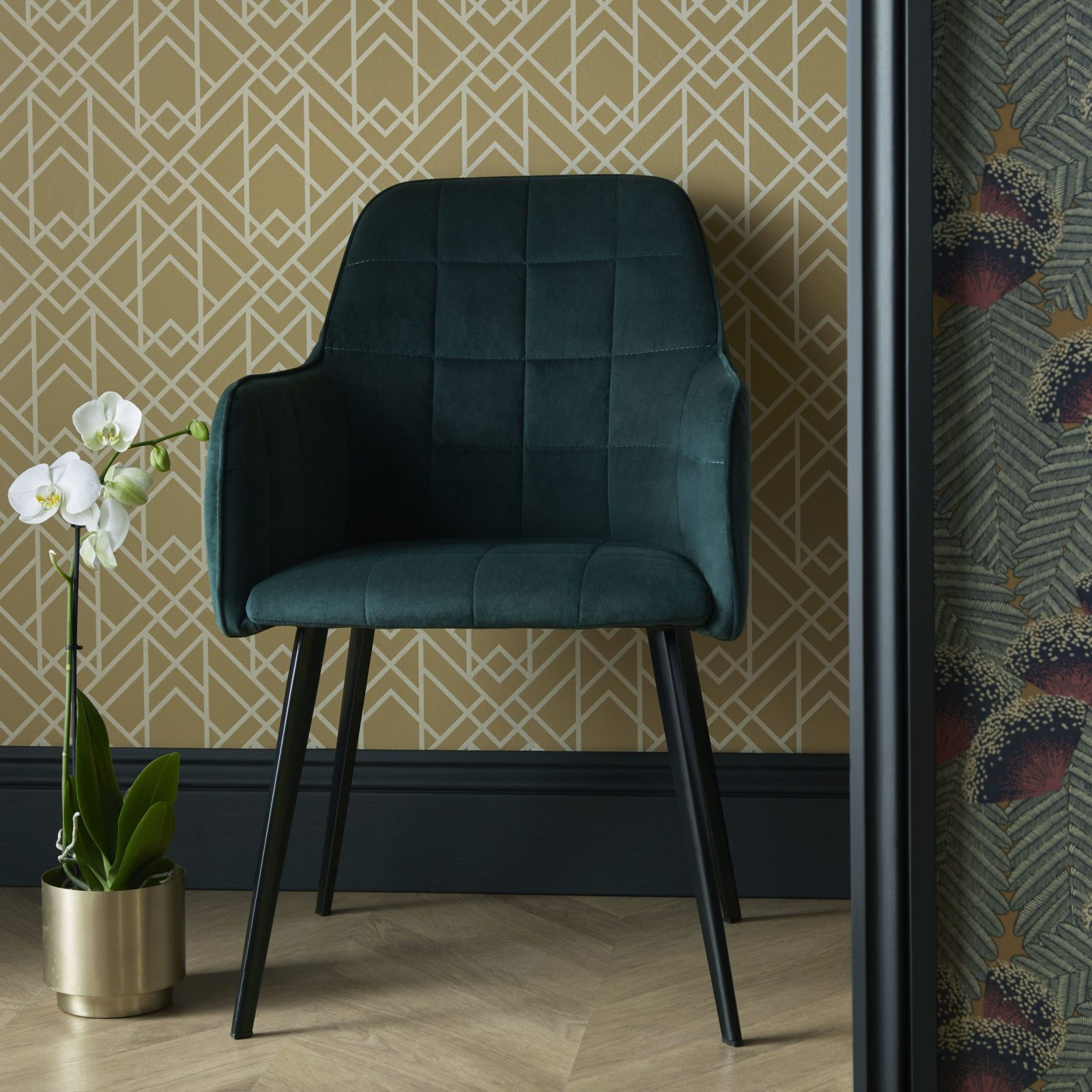 Metro, Mustard Yellow Luxury Geometric, 1838 Wallcoverings, 5.3mp / rola 2