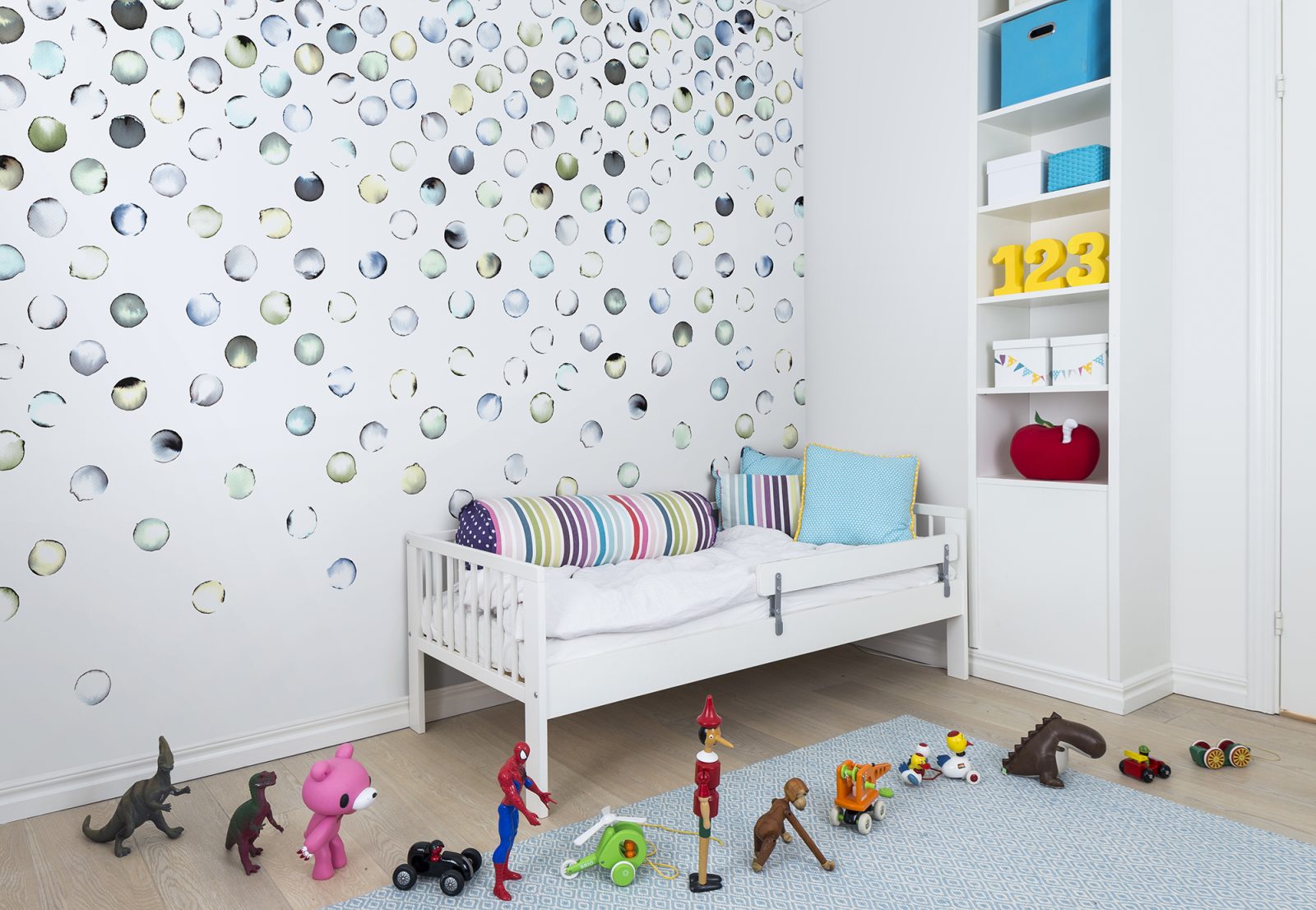 Lenses, repetitiv, Rebel Walls 2