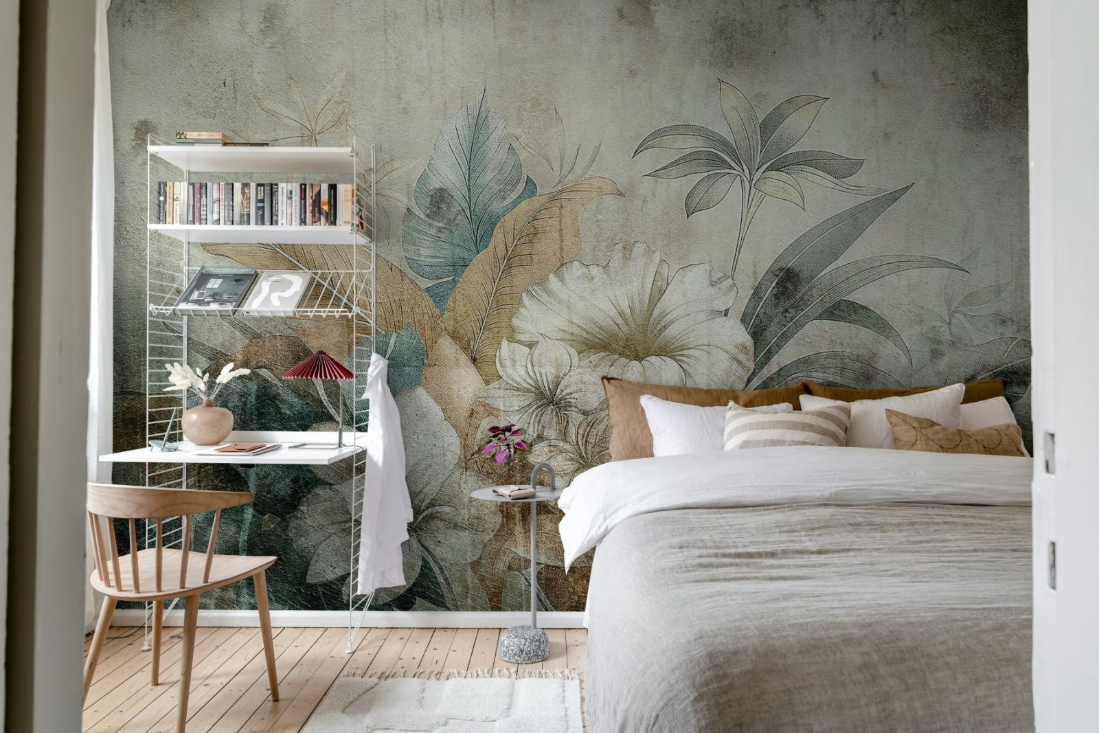 Vintage Garland, Rust, Rebel Walls 3